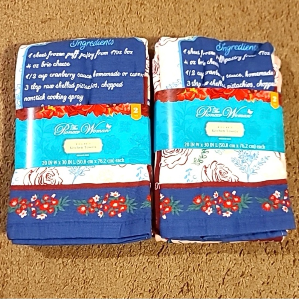 NWT Pioneer Woman Kitchen towel set